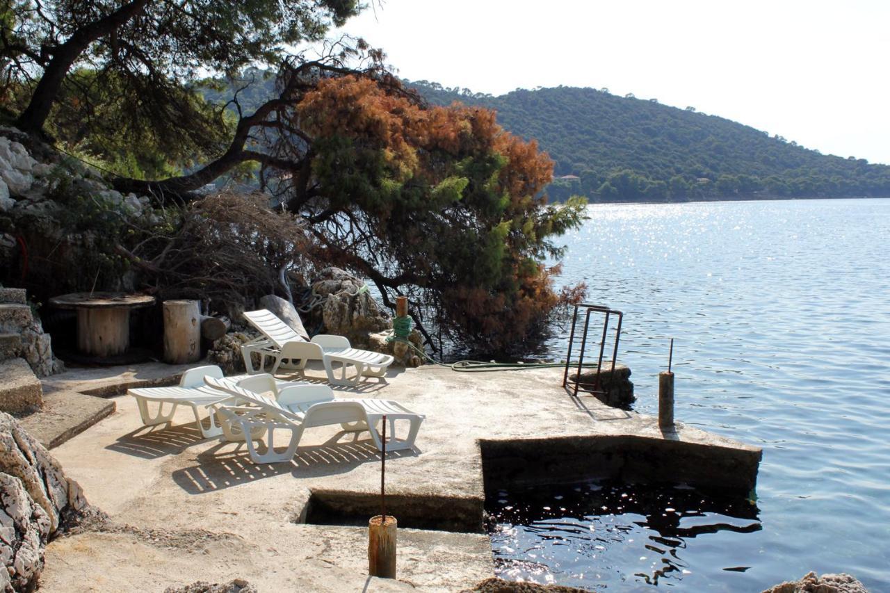 Apartments By The Sea Ubli, Lastovo - 8354 Uble 外观 照片